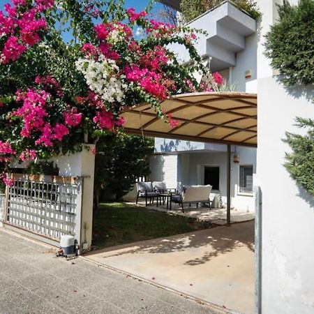 Pame Rentals - Cozy Glyfada Stay With Free Parking Афіни Екстер'єр фото